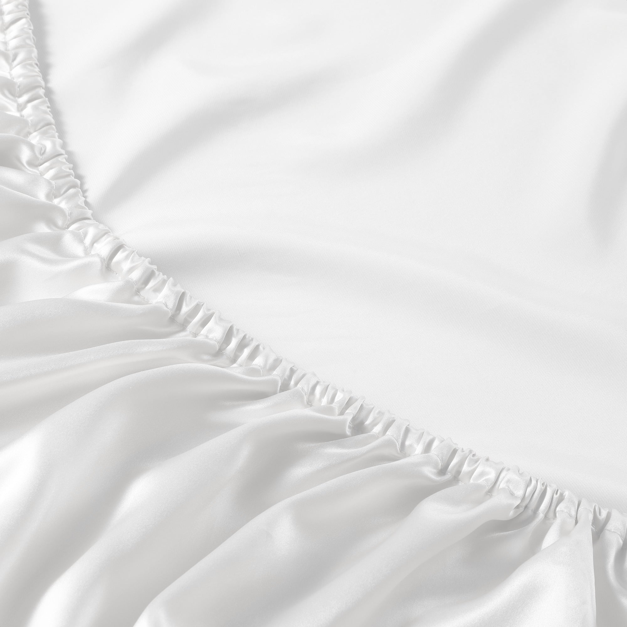 RENESSY Premium Silk Fitted Sheet - PT01